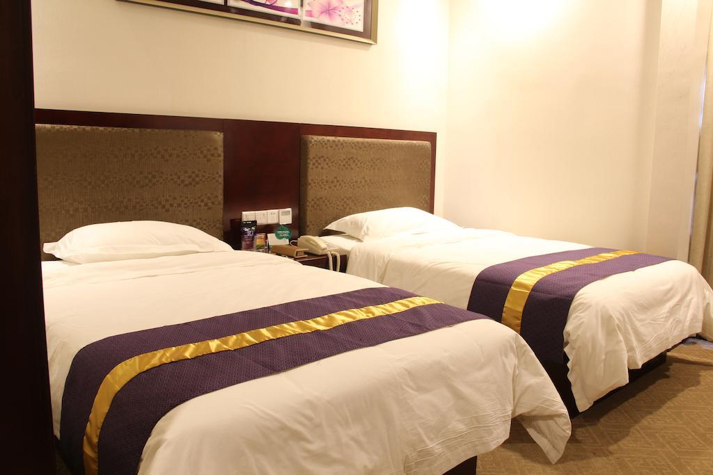 Zhuhai Platinum Holiday Hotel Bilik gambar