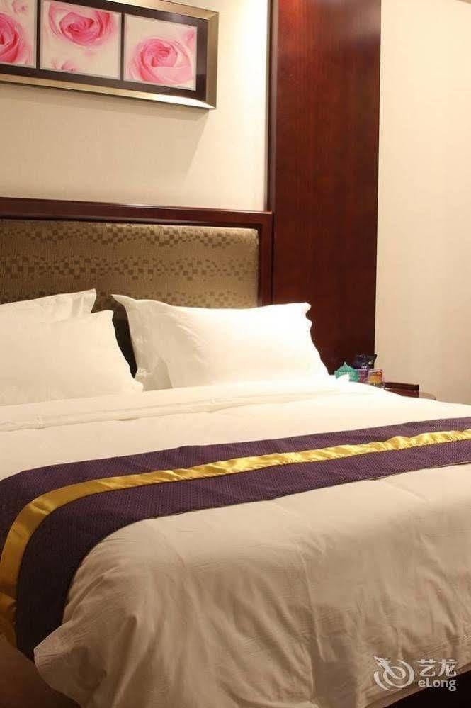 Zhuhai Platinum Holiday Hotel Luaran gambar